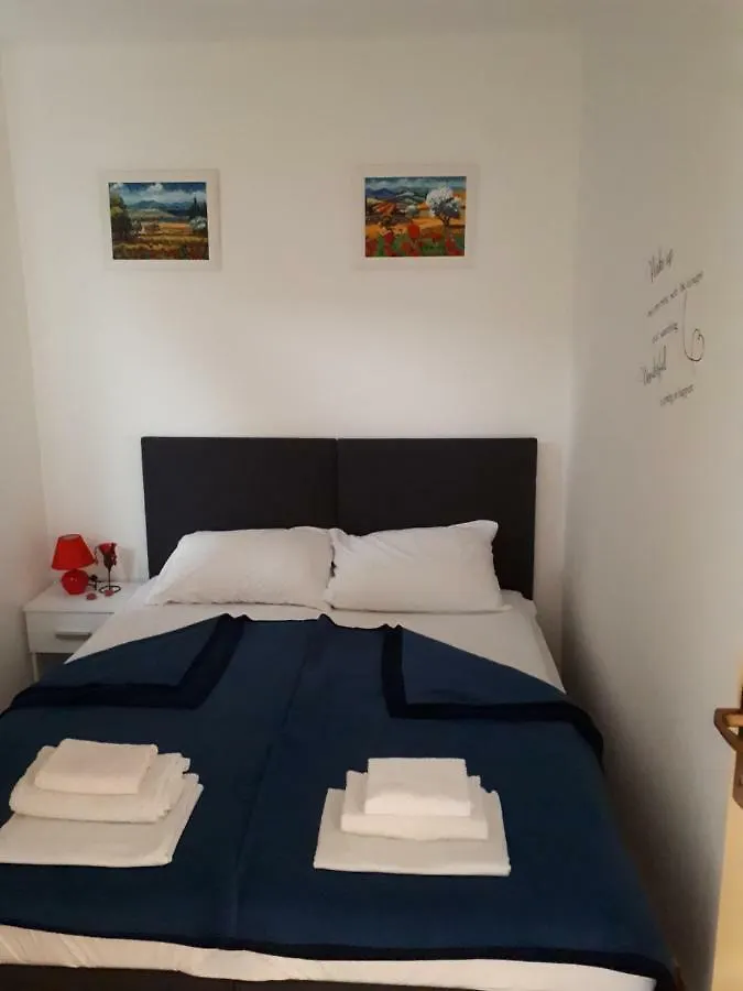 Apartman Dijana Bakar Apartamento